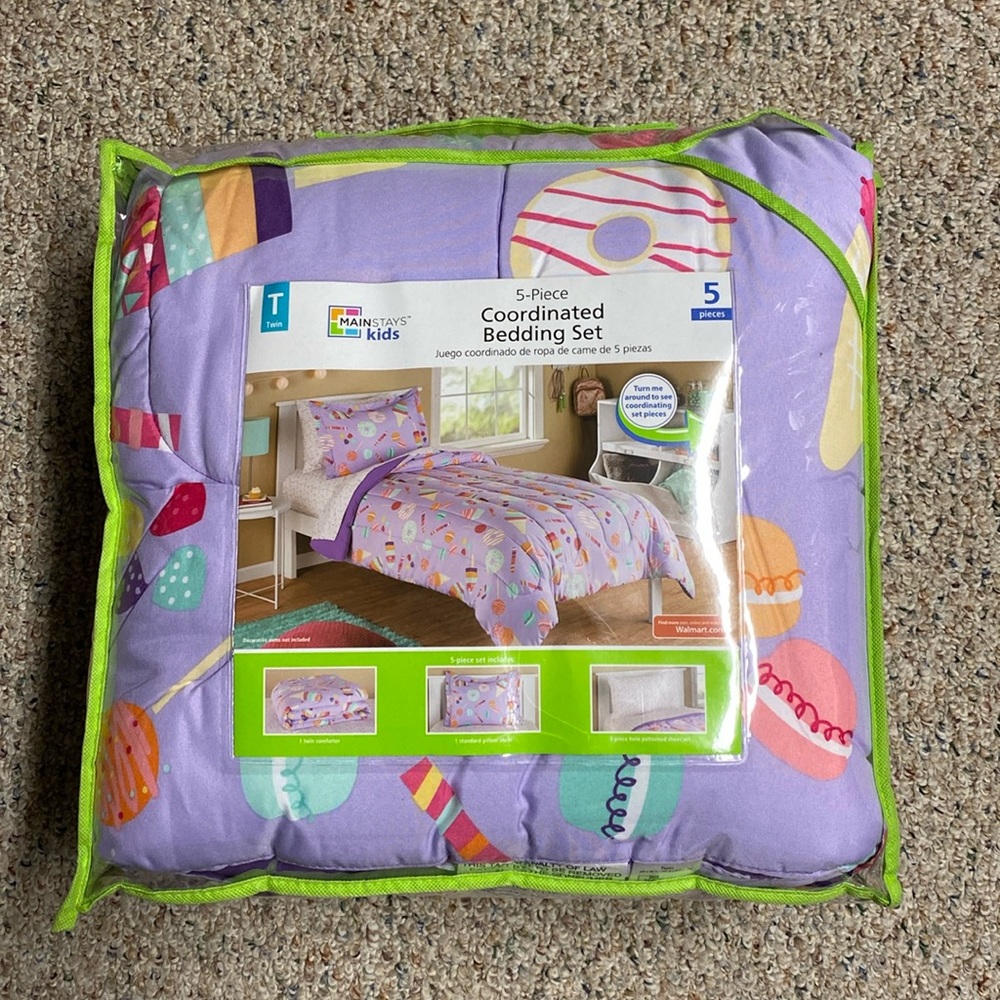 5-Piece coordinated bedding set